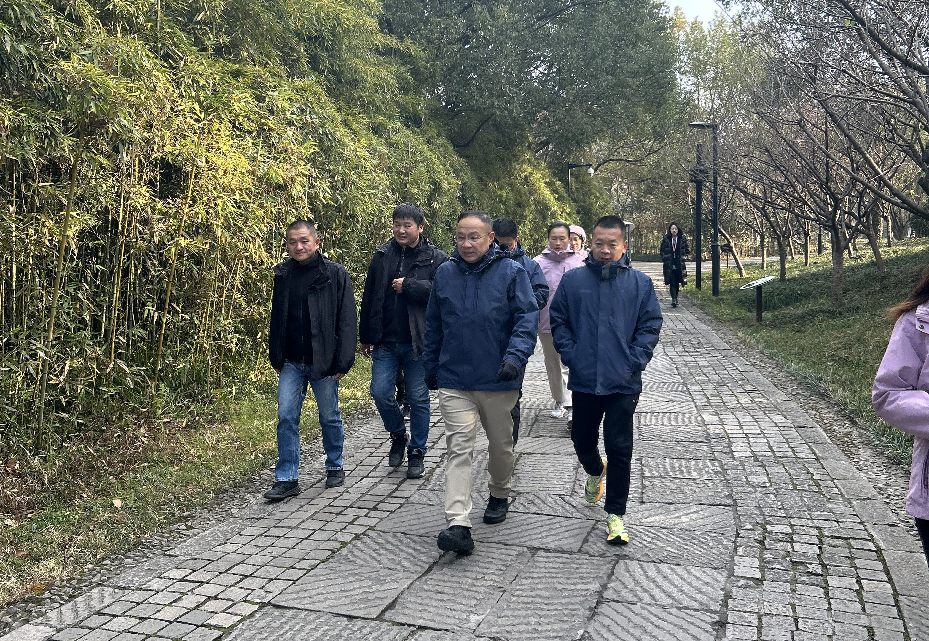 1703726043312262.jpg 1703726043312262.jpg